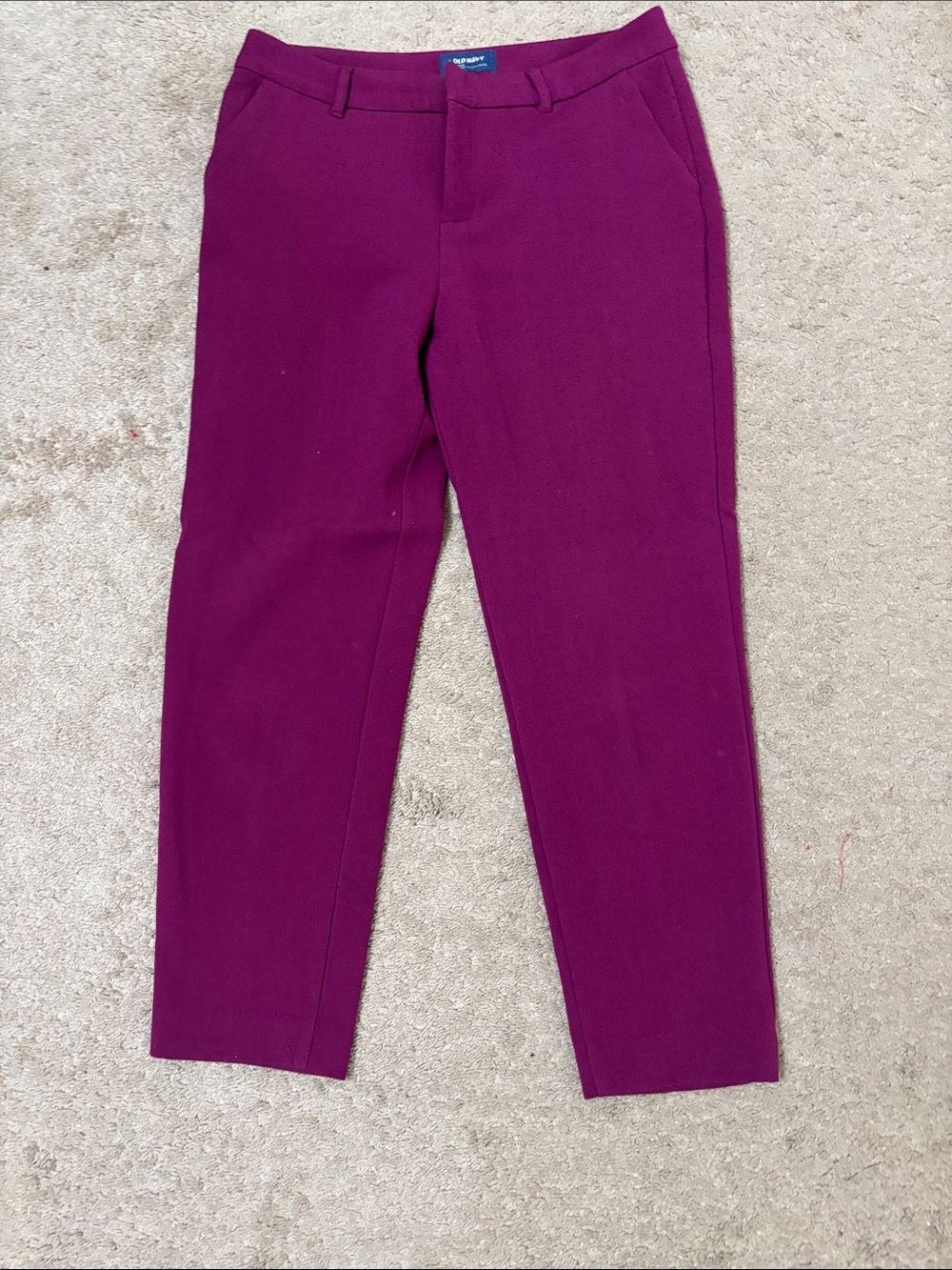 Old Navy Magenta Cropped Dress Pants